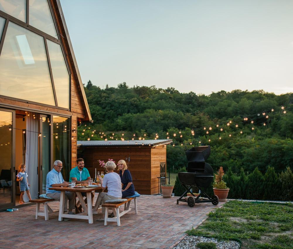 Generationen unter einem Dach. Generationen unter einem Dach.
