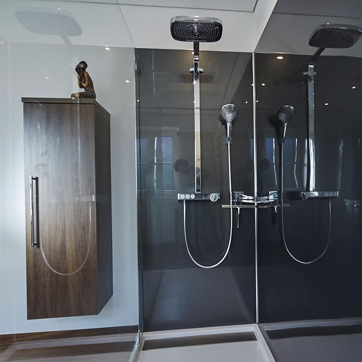 Badmodernisierung unter dem Motto: "Wanne Raus, Dusche Rein" Badmodernisierung unter dem Motto: "Wanne Raus, Dusche Rein"