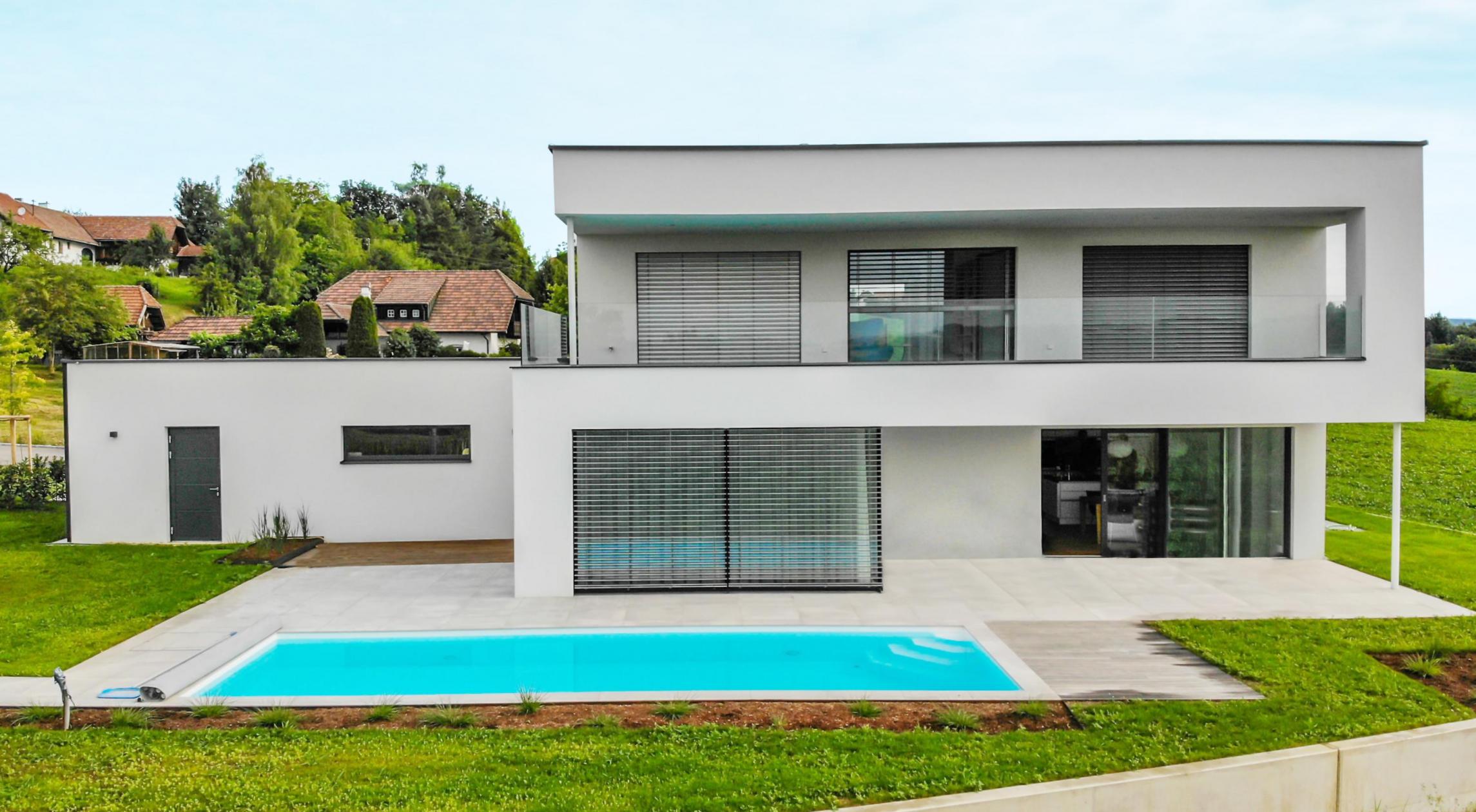 Flachdach/Fassade/Heizung Flachdach/Fassade/Heizung